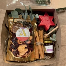 Portada del plato 'ANCHETA - UN REGALO QUE ABRAZA EL ALMA'