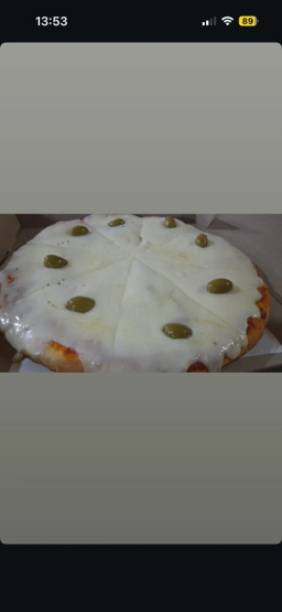 Portada del plato 'Pizza Muzzarela'