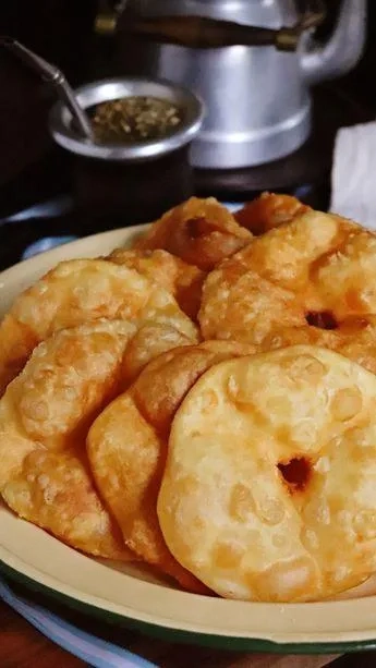 Portada del plato 'Tortas fritas x 12'